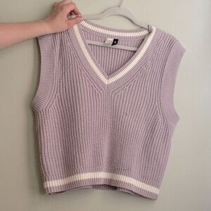 Lilac HM knit vest